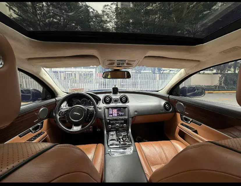 JAGUAR XJL 3.0 PORTFOLIO – SIÊU SEDAN HẠNG SANG -0