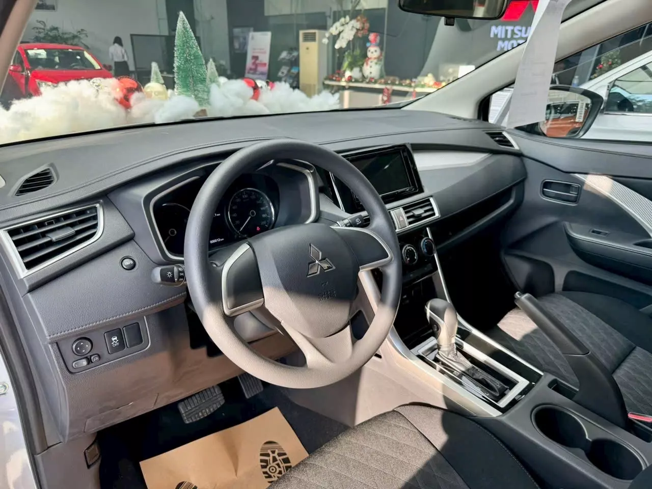 Xe Mitsubishi Xpander 1.5 AT 2025 - 475 Triệu-3