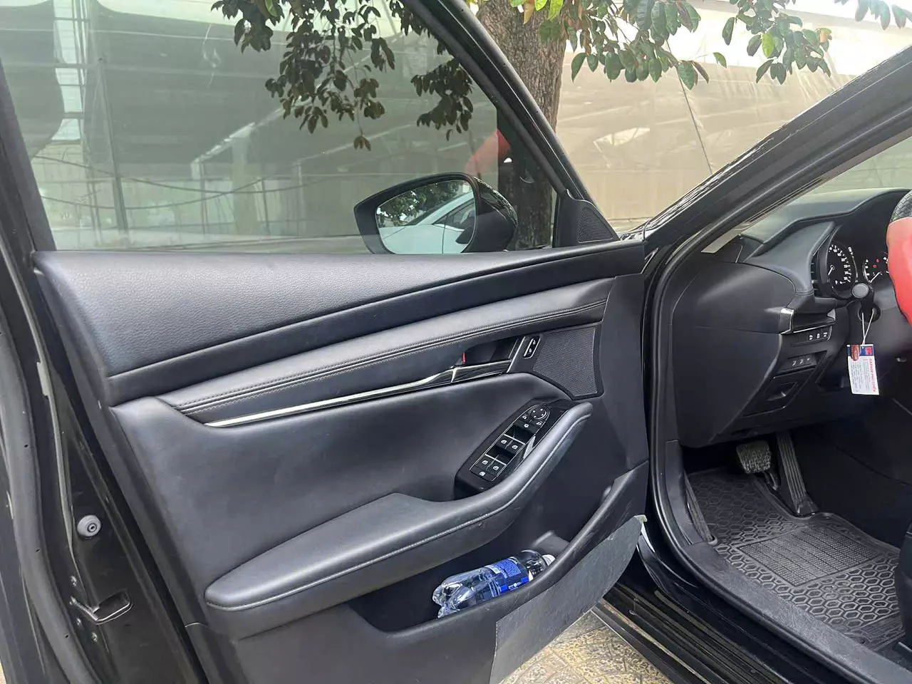 Cần BÁN XE MAZDA 3 LUXURY 2022-5