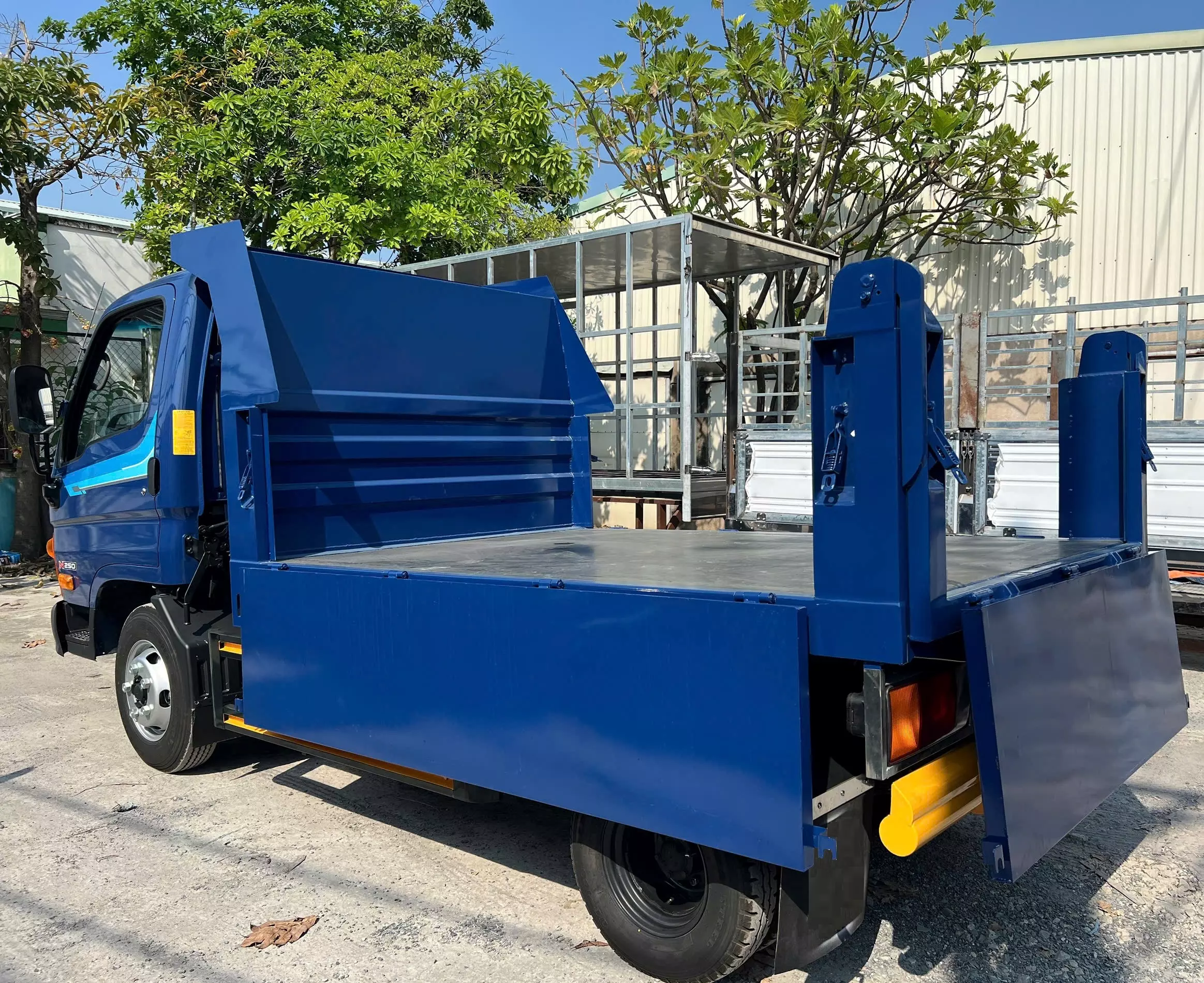 Bán Hyundai Mighty N250 Ben 2026, màu xanh lam-5