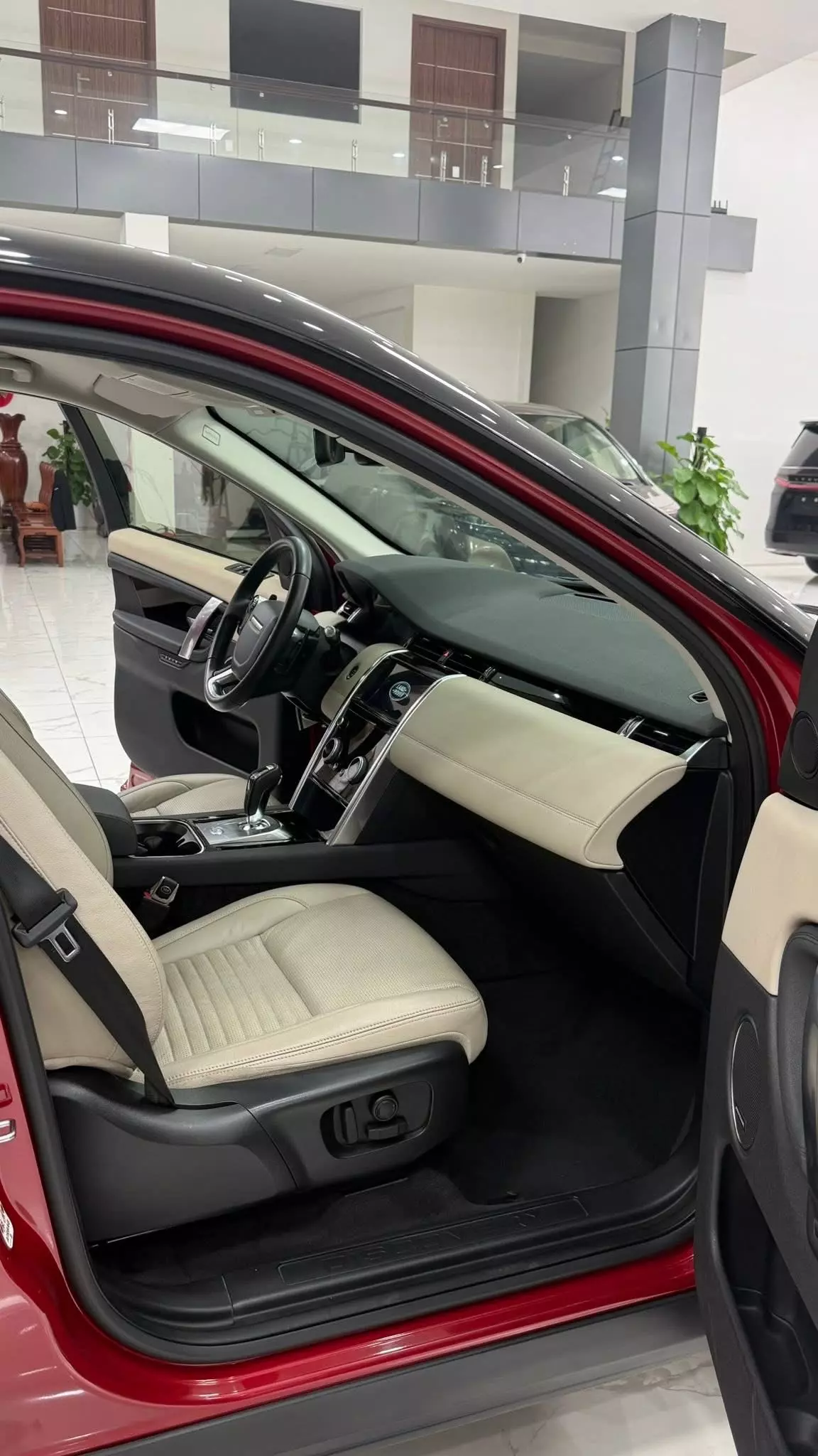 Bán Land Rover Discovery SE 7 chỗ, sản xuất 2020.Xe cực mới.-7