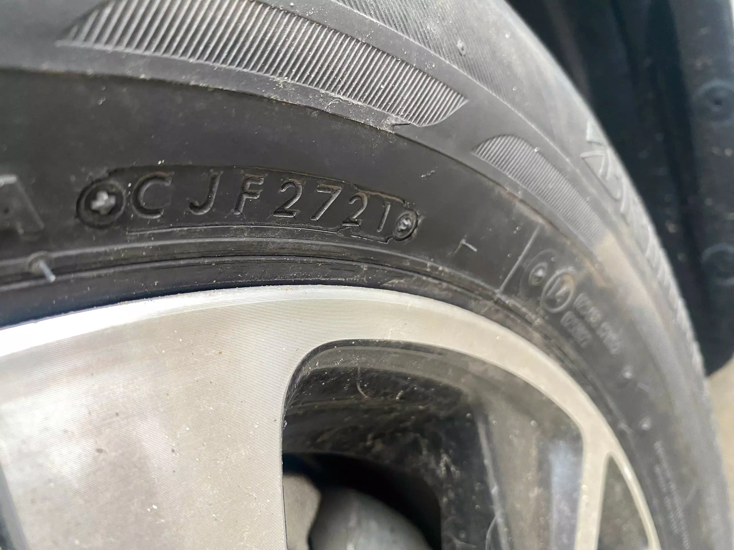 Toyota Innova 2.0G 2022-17