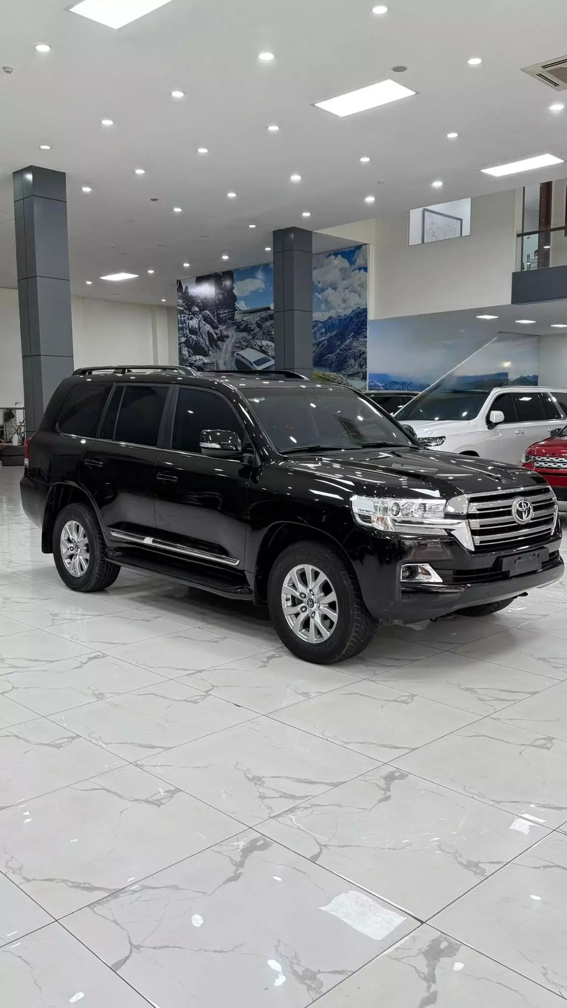 Bán Toyota Land Cruiser 4.6 V8 sản xuất 2019. Xe cực mới.-2