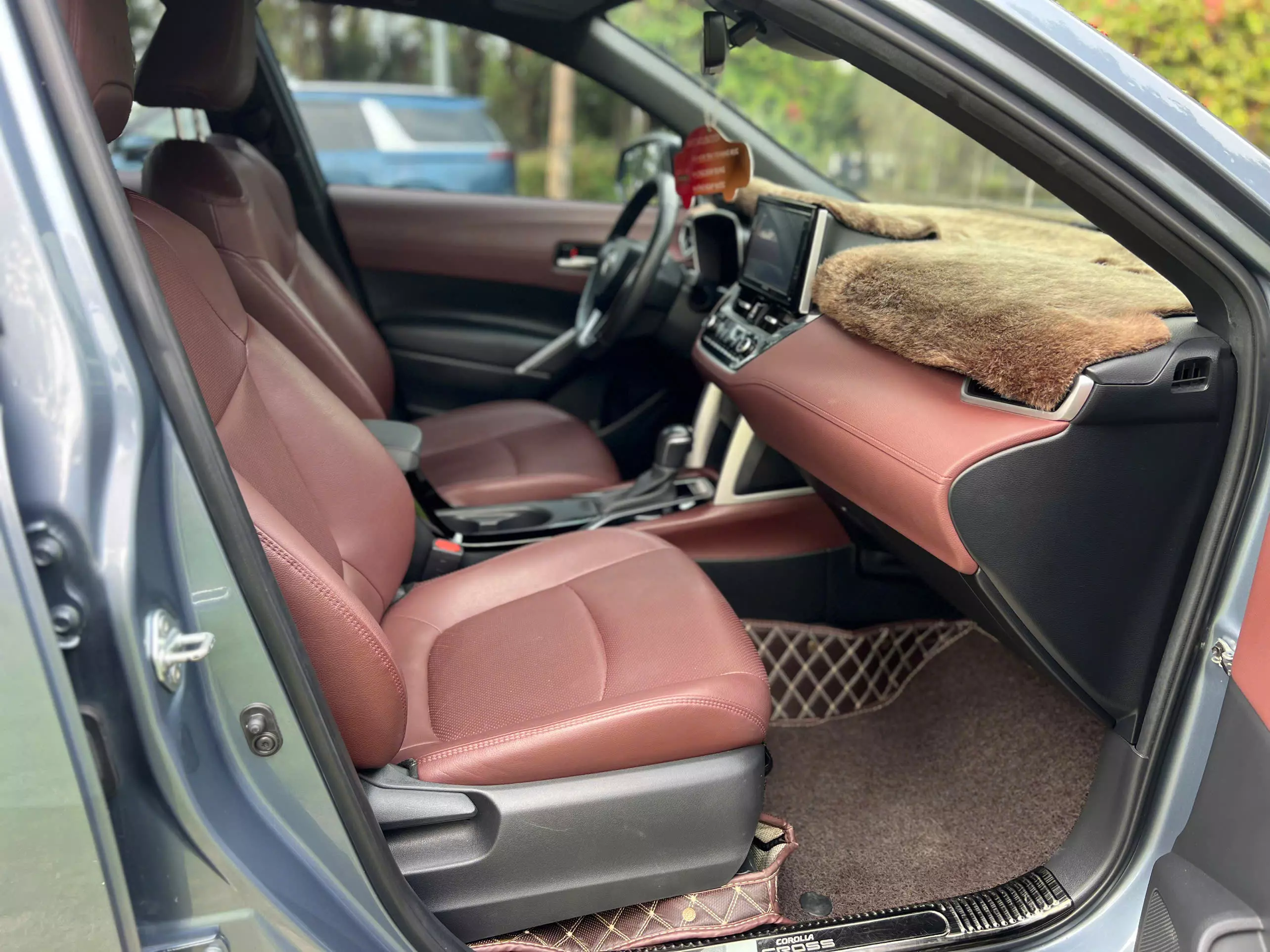 Toyota Corolla Cross 1.8V 2022-6