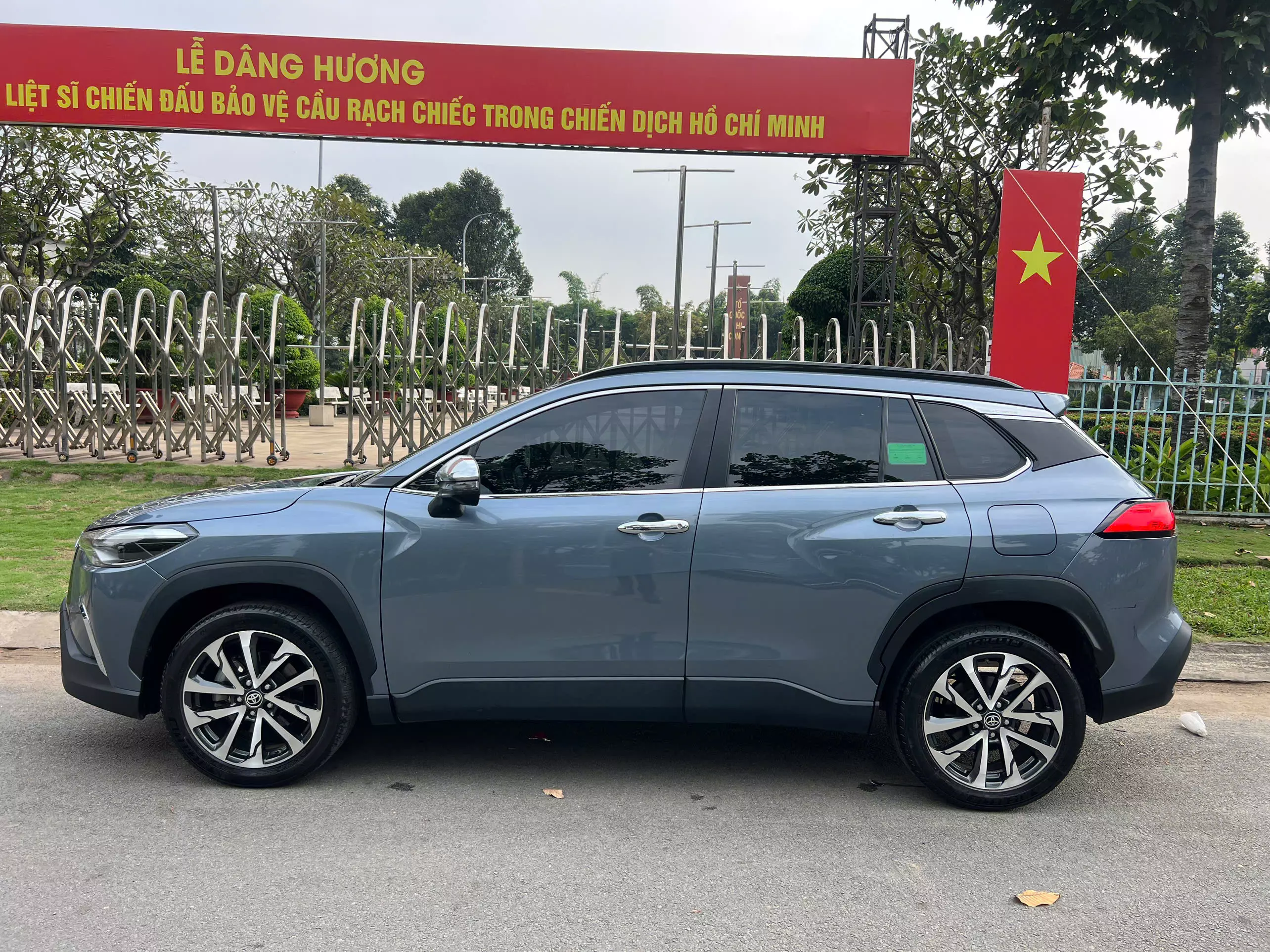 Toyota Corolla Cross 1.8V 2022-10