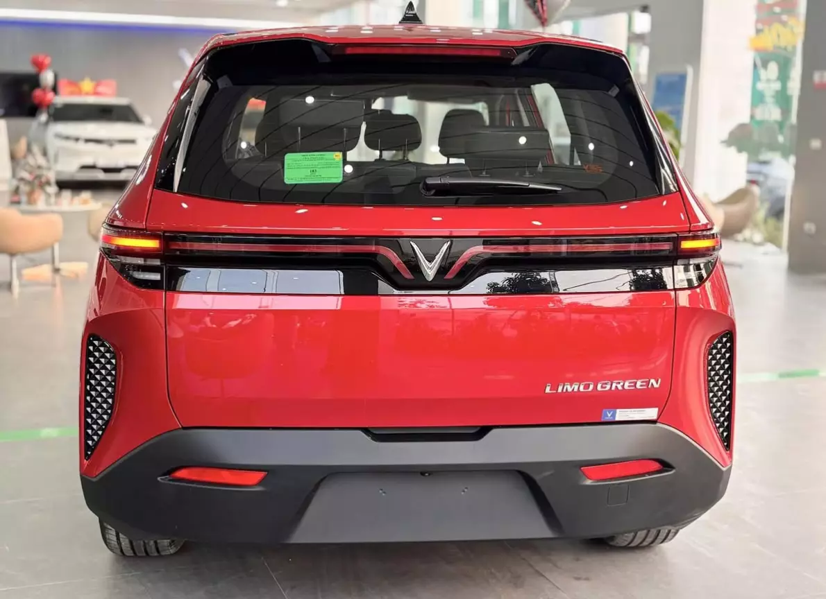 Rẻ nhất Tphcm, Limo Green mới giao ngay. -3