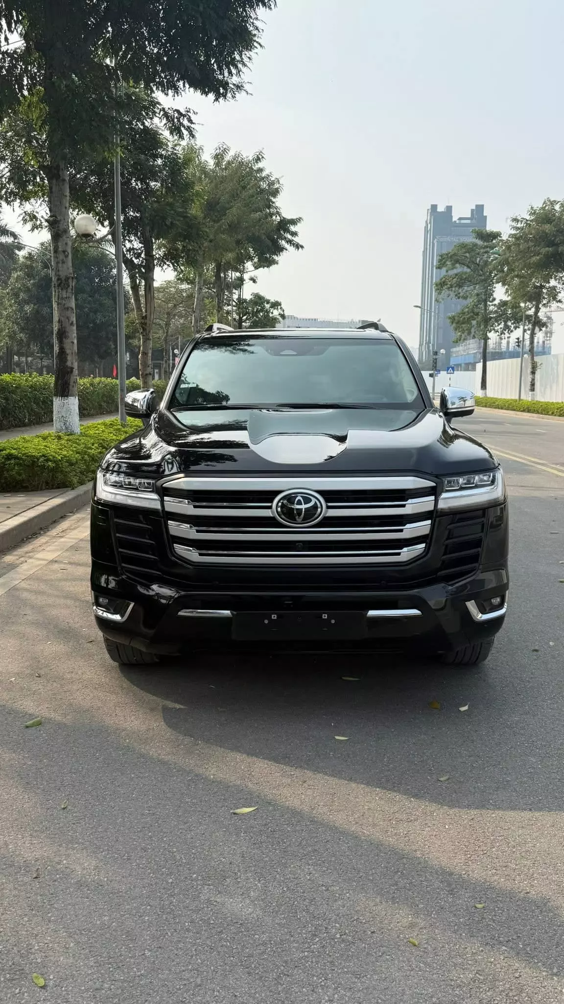 Bán Land Cruiser LC300 sản xuất 2025 siêu lướt, mới 99,99%.-0