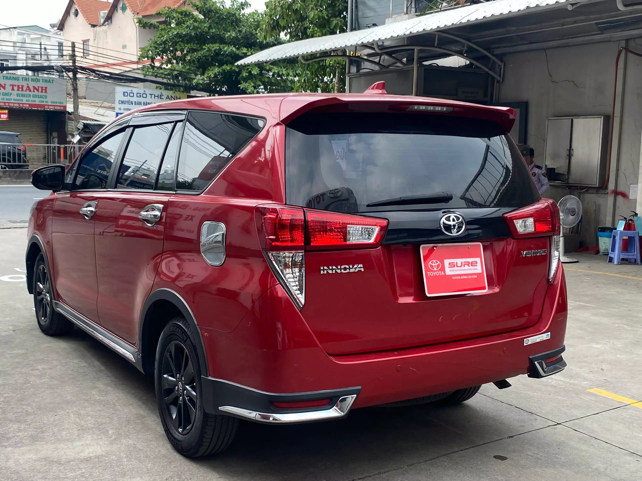 Toyota Innova Venturer 2019-5