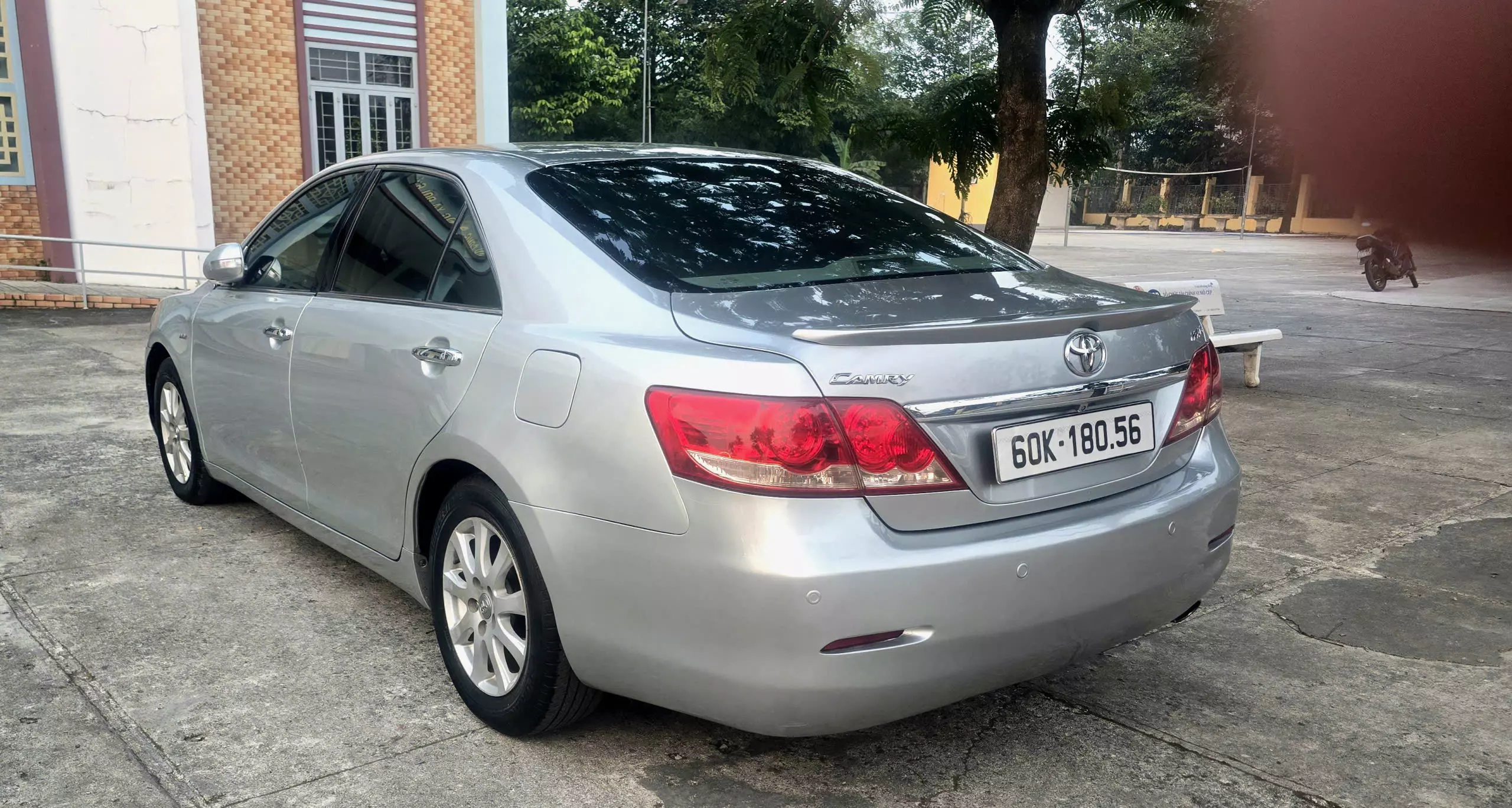 Chính chủ cần bán xe Camry 2007-0