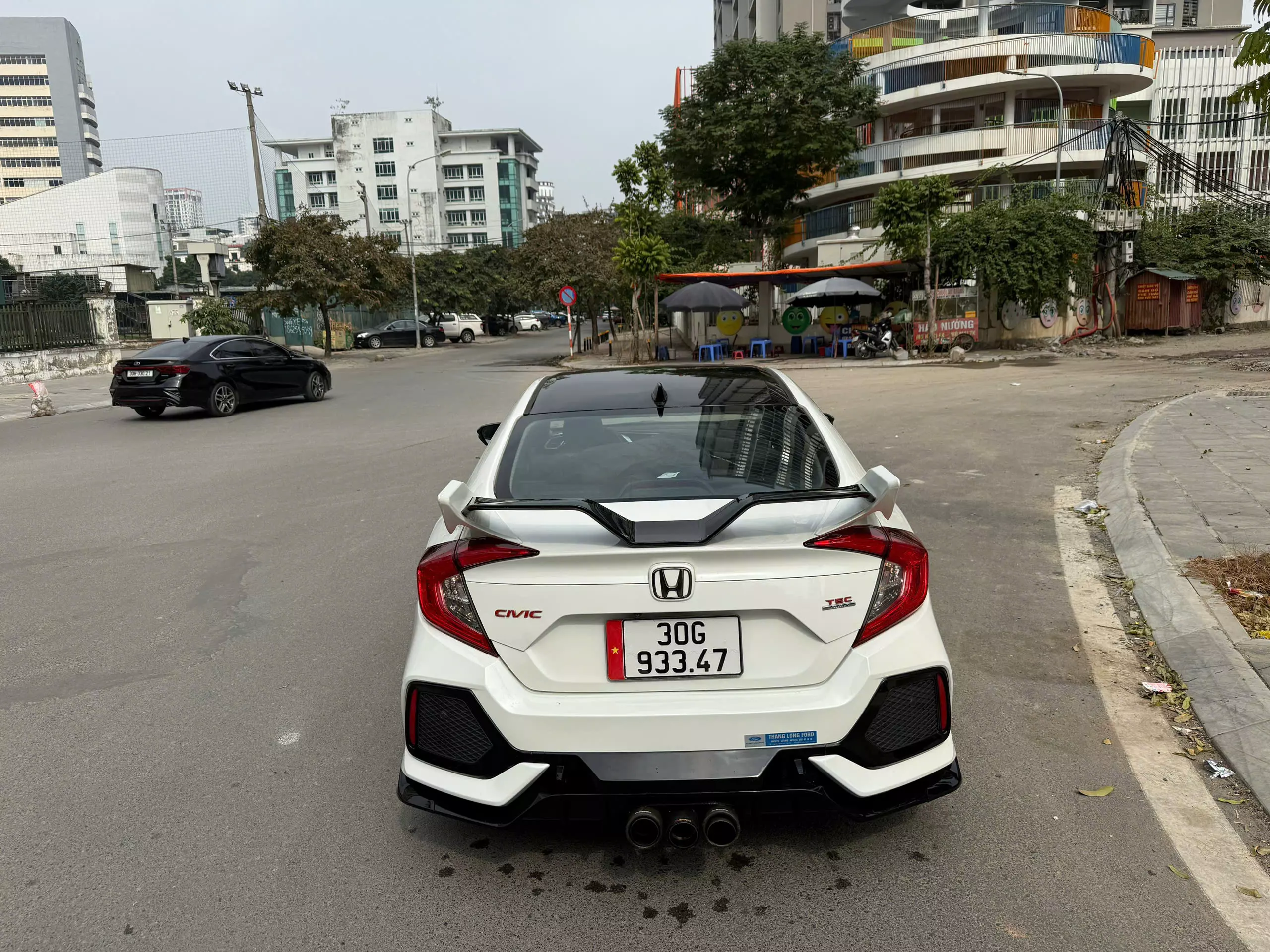 Mình cần bán xe civic Bản 1.5 tubor sx 2017 Chạy 11 vạn full lịch sử hãng.-0