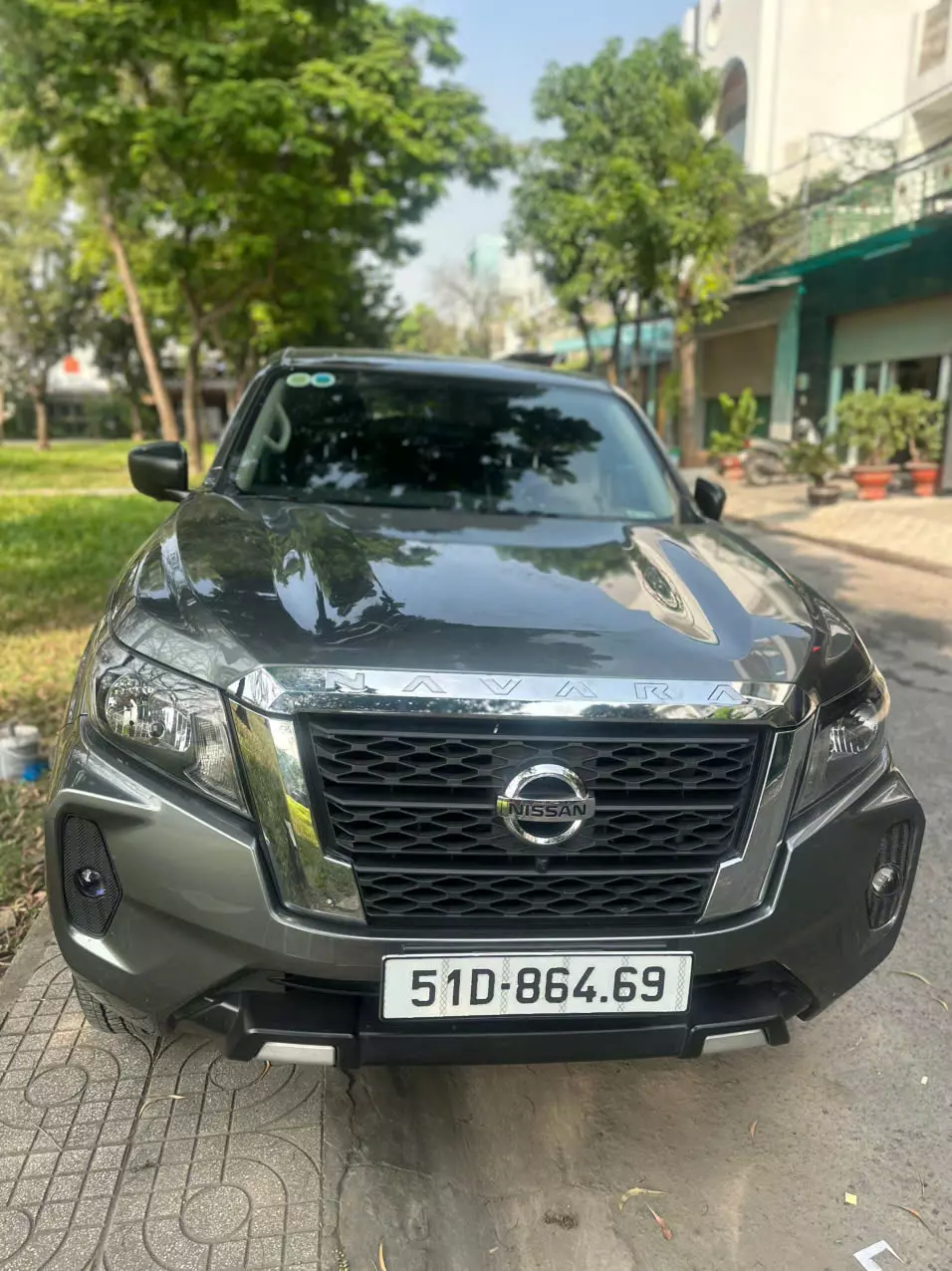 Xe Nissan Navara EL số tự động cuối 2024-1