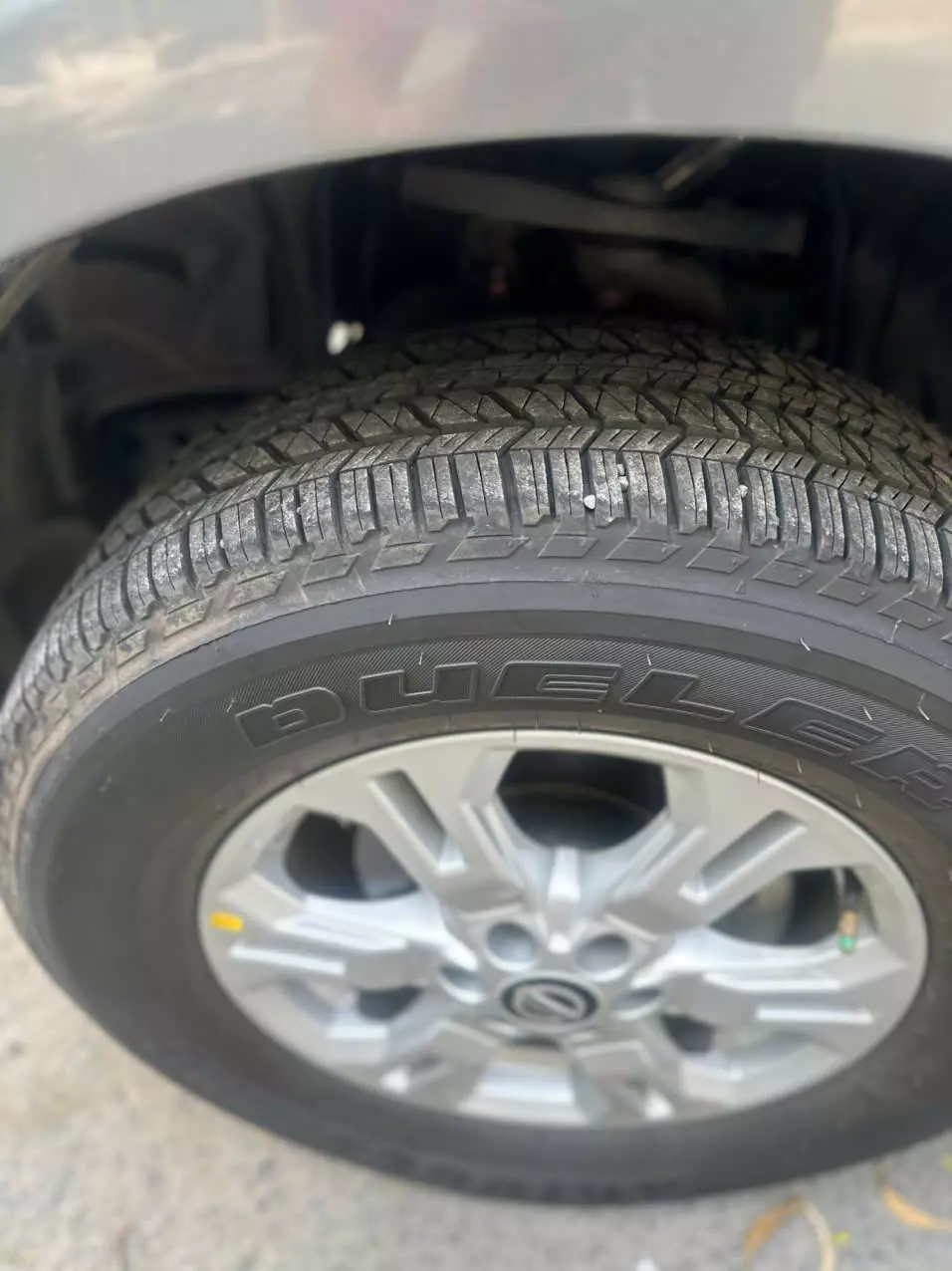 Xe Nissan Navara EL số tự động cuối 2024-7