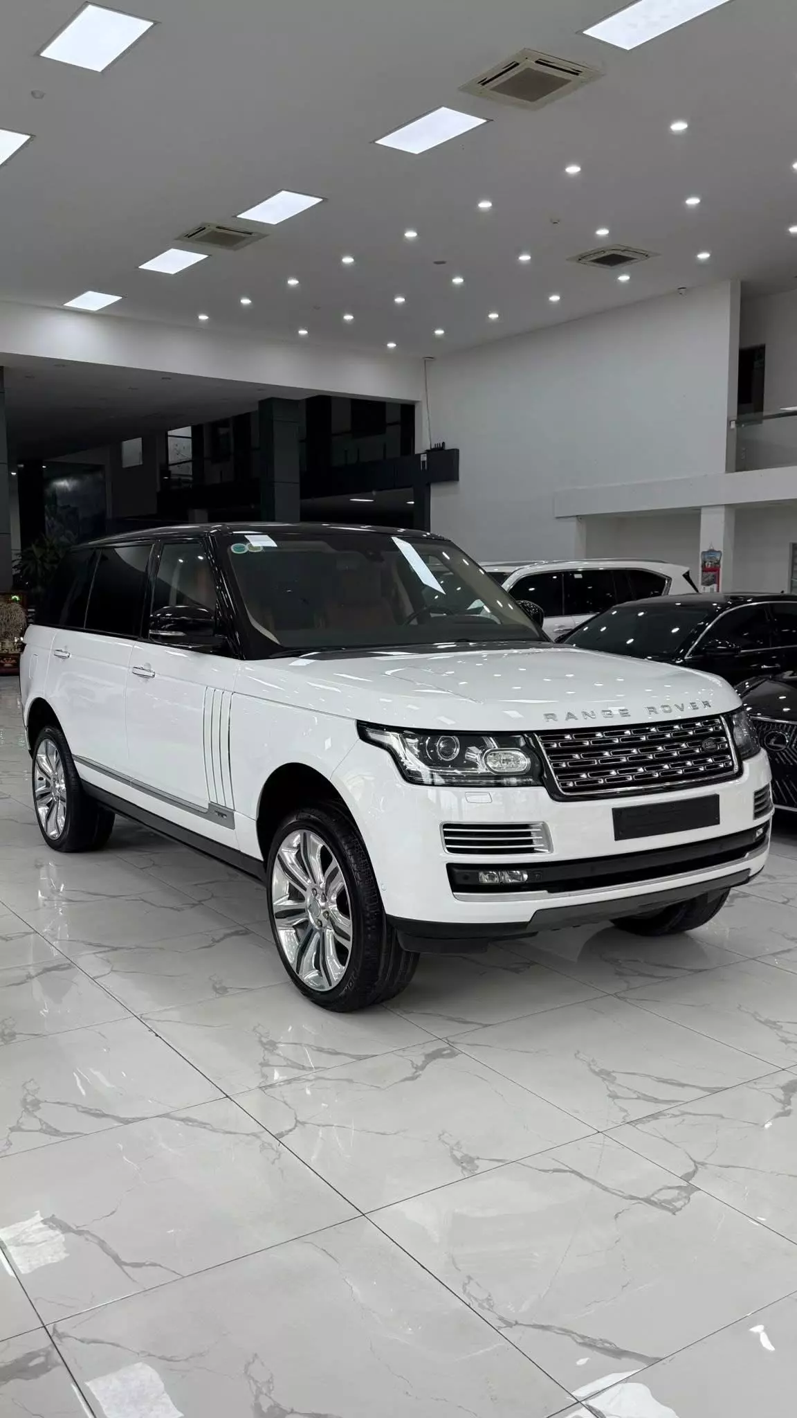 Bán Range Rover ATB Black LWB 5.0 sản xuất 2015. xe cực mới.-2