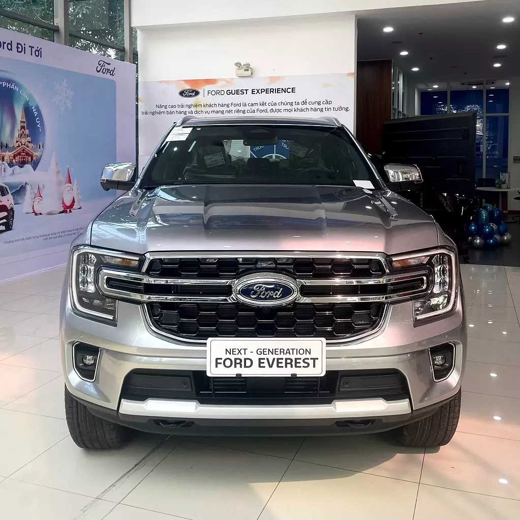 FORD EVEREST  Xe sẵn showroom - đầy đủ màu sắc giao ngay! -0