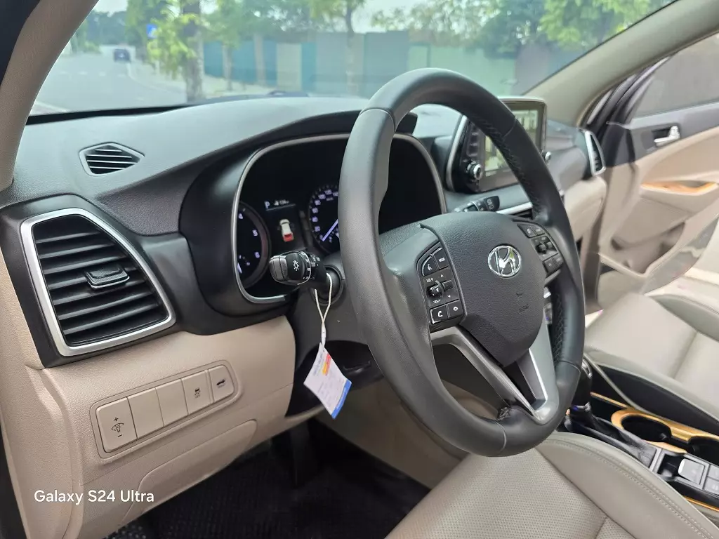  HUYNDAI TUCSON 2.0D máy Dầu  sản xuất 2021 ODO 9 VẠN KM ( ZIN)-6