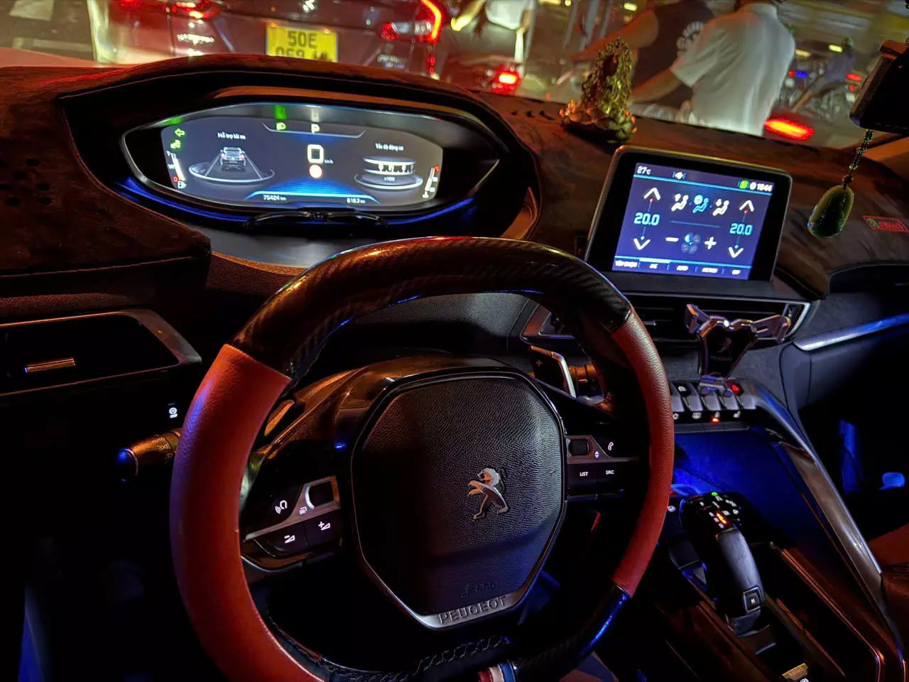 Bán xe Peugeot 3008 đời 2018 – xe gia đình, giá tốt-4