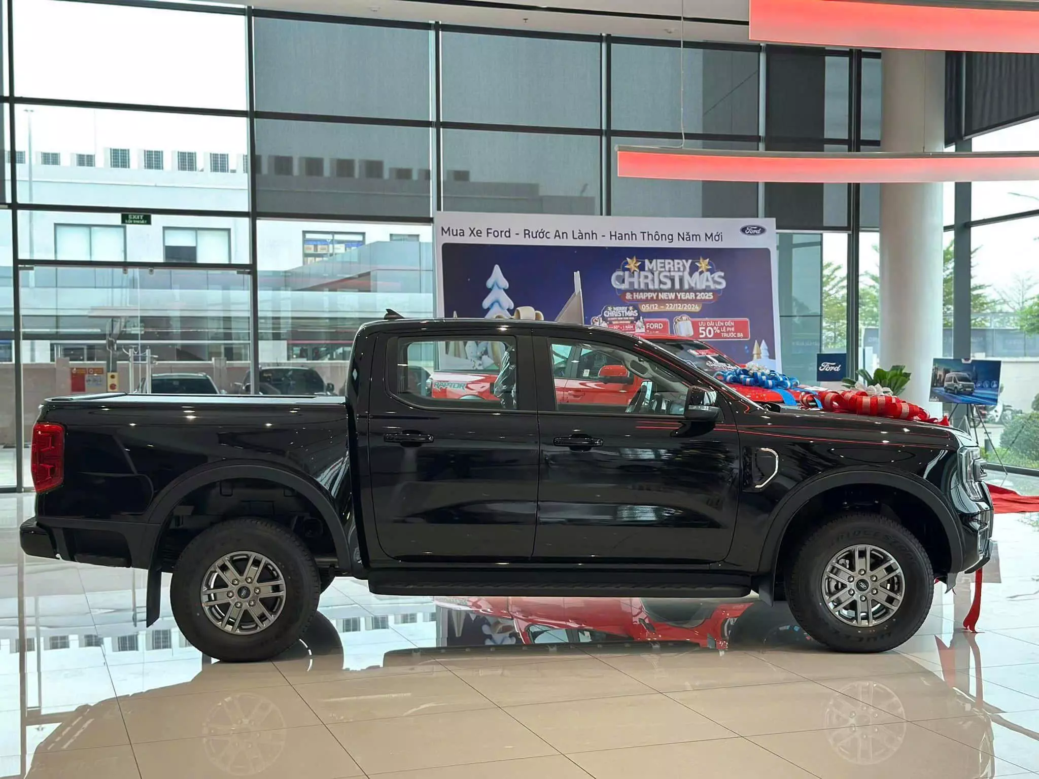 Ford Ranger 2025 - Ford Ranger siêu lướt giá tốt Lh 0988238194 Huy, 0989690260 Huy-1