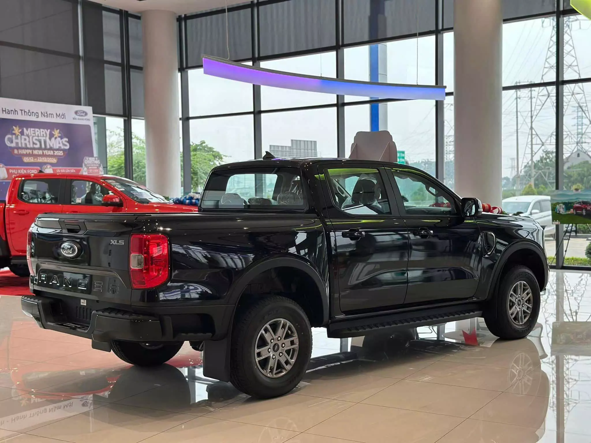 Ford Ranger 2025 - Ford Ranger siêu lướt giá tốt Lh 0988238194 Huy, 0989690260 Huy-2