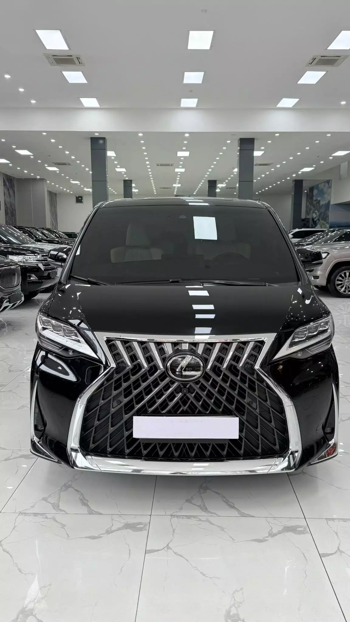 Bán Lexus LM350 sản xuất 2021. Xe cực đẹp.-0