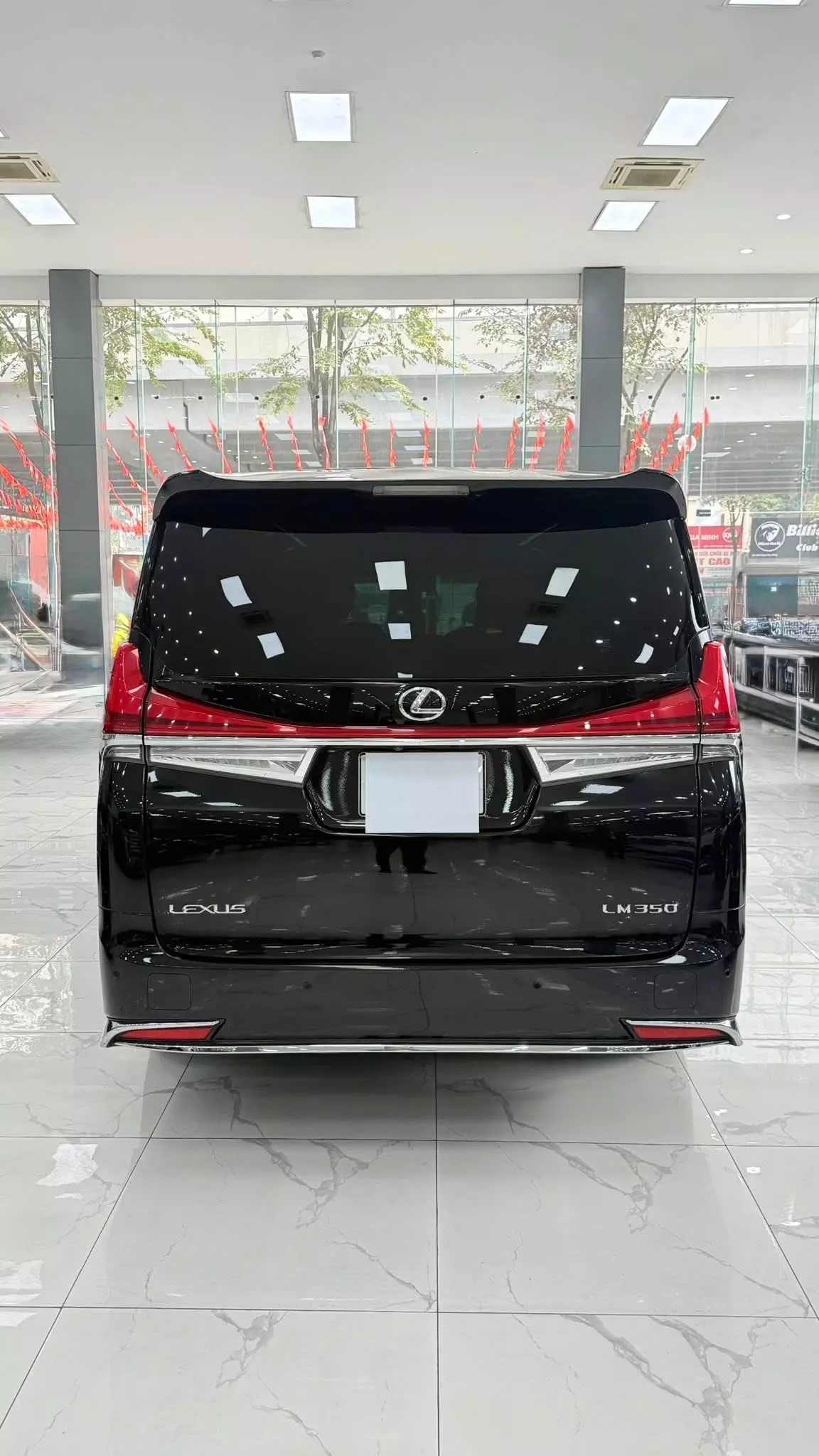 Bán Lexus LM350 sản xuất 2021. Xe cực đẹp.-3