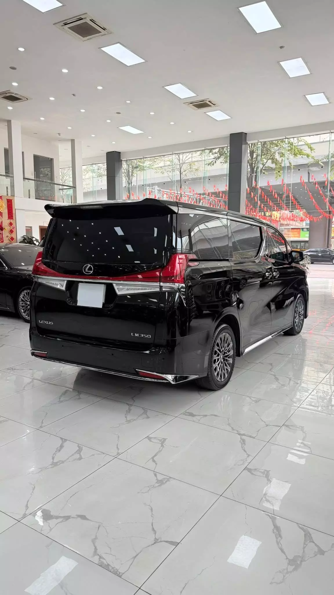 Bán Lexus LM350 sản xuất 2021. Xe cực đẹp.-5