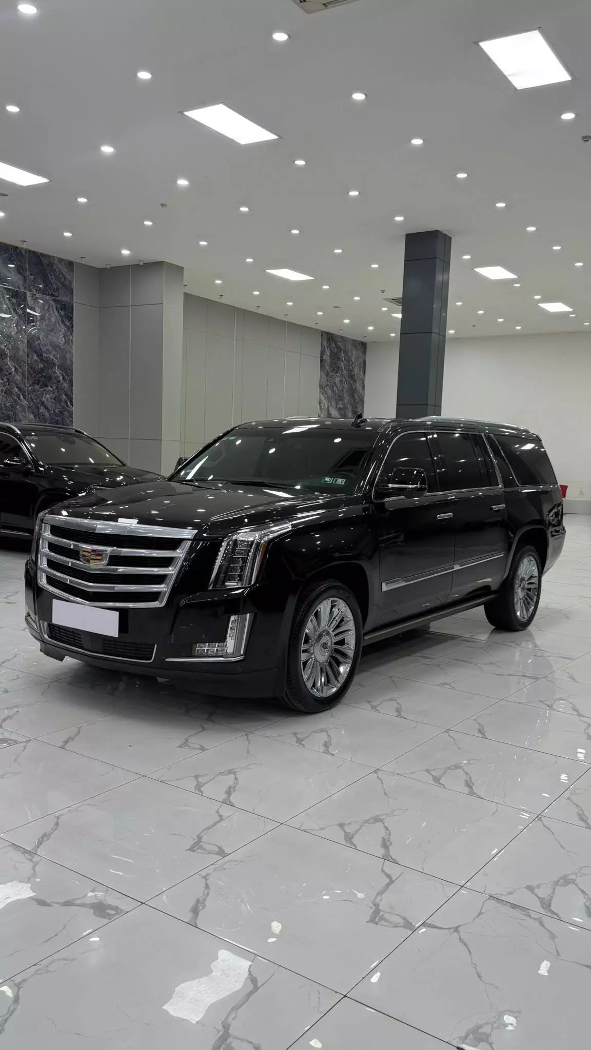 Bán CADILLAC ESCALADE 6.2 Platinum sản xuất 2016.-2