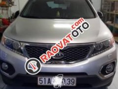 Bán Kia Sorento AT đời 2013, màu bạc chính chủ, 650tr