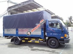 Bán xe tải Hyundai HD700, màu xanh lam, nhập khẩu