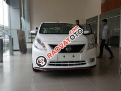 Bán xe Nissan Sunny 1.5 AT đời 2017, màu trắng