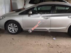 Bán Honda Civic 1.8 MT sản xuất 2014, màu bạc số sàn giá cạnh tranh