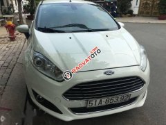 Bán xe Ford Fiesta Titanium năm 2014, màu trắng