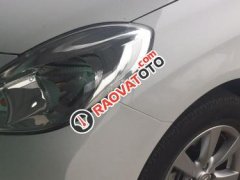 Bán Nissan Sunny 1.5 AT đời 2017, màu trắng