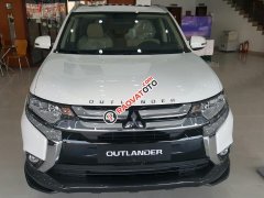 Cần bán Mitsubishi Outlander Sport GLS đời 2018, màu trắng,