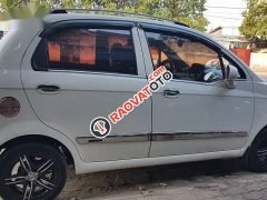 Bán xe Chevrolet Spark AT sản xuất năm 2009, màu trắng xe gia đình, giá chỉ 189 triệu