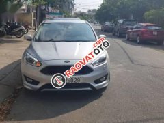 Bán Ford Focus 1.5L Ecoboost đời 2016, màu bạc, giá chỉ 680 triệu