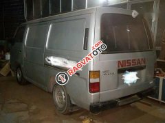 Bán xe Nissan Urvan sản xuất năm 1994, màu bạc, giá chỉ 60 triệu