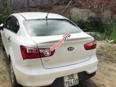Cần bán gấp Kia Rio đời 2018, màu trắng
