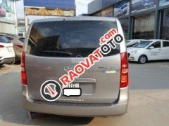 Bán xe Hyundai Starex 2.5MT đời 2017, màu xám (ghi), xe nhập, giá tốt