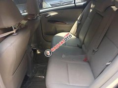 Bán xe Toyota Corolla Altis 2.0 AT sản xuất 2012, màu đen chính chủ, giá chỉ 650 triệu