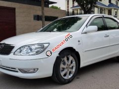 Bán Toyota Camry 3.0 năm 2005, màu trắng chính chủ, 385tr