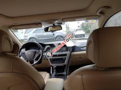 Cần bán gấp Hyundai Sonata 2.0 đời 2015, màu trắng, giá chỉ 765 triệu