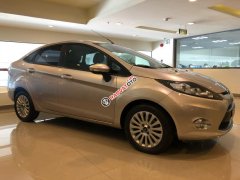 Bán Ford Fiesta 1.6L 4 cửa đời 2011, màu kem (be), hỗ trợ vay ngân hàng