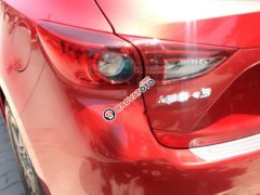 Cần bán lại xe Mazda 3 1.5L Facelift năm 2017, màu đỏ, 715tr