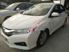 Cần bán gấp Honda City MT năm 2016, màu trắng  