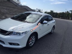 Cần bán gấp Honda Civic 1.8 AT 2015, màu trắng chính chủ
