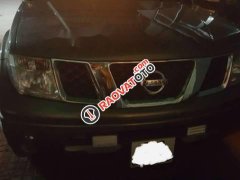Cần bán gấp Nissan Navara bản LE đời 2012 màu xám