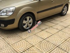 Cần bán Kia Rio Hatchback đời 2008, màu vàng, nhập khẩu