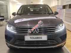 (VW Sài Gòn) Bán Touareg GP 2017 giá tốt trong tháng 8 - LH phòng bán hàng 093.828.0264 Mr Kiệt