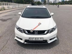 Cần bán Honda Civic 2.0 2016, màu trắng giá cạnh tranh