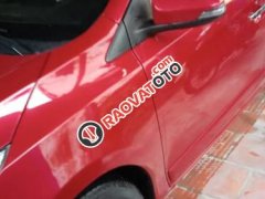 Cần bán gấp Toyota Yaris 1.3 AT năm 2015, màu đỏ, nhập khẩu  